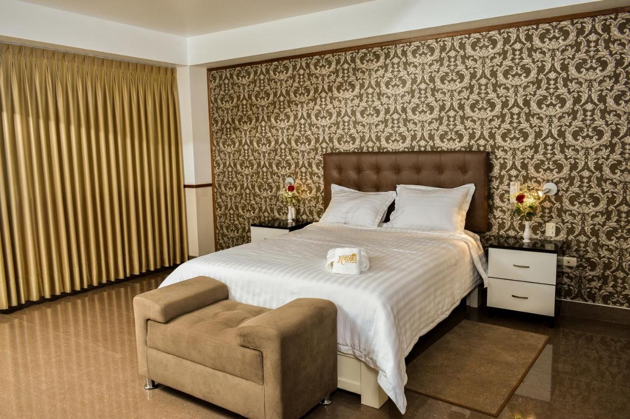 Hotel Costa Riviera Mala エクステリア 写真